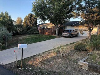 1530 Whippoorwill Dr, Lakewood, CO 80215