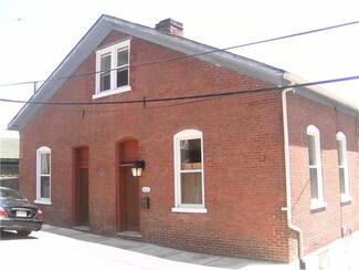802 Obrien St, Pittsburgh, PA 15209