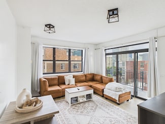 1529 S State St Unit 8-B, Chicago, IL 60605