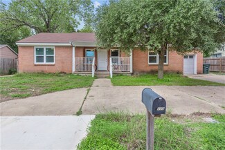 3404 Cavitt Ave, Bryan, TX 77801