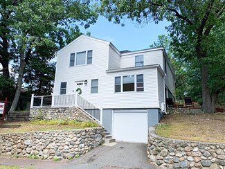 17 Stark Ave, Wakefield, MA 01880