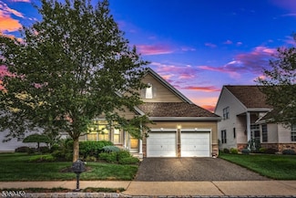 22 Hardenbergh St, Somerset, NJ 08873