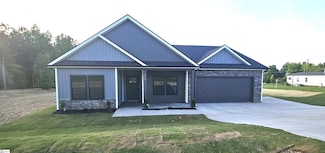 112 Susans Rd, Gaffney, SC 29341