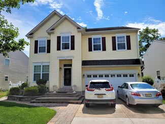 60 Cranberry Dr, Mays Landing, NJ 08330
