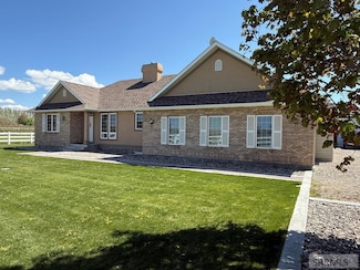 709 E 800 N, Firth, ID 83236