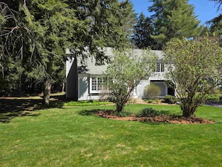 49 Peterson Cir, Concord, NH 03303