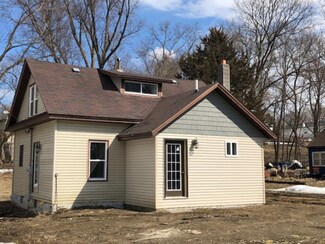 206 E Main St, Elysian, MN 56028