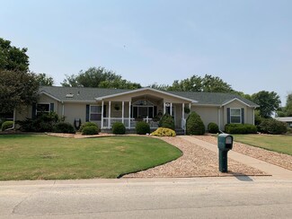 120 N Anderson St, Assaria, KS 67416