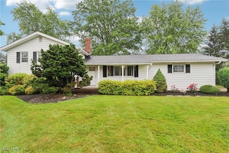 7375 Som Center Rd, Solon, OH 44139