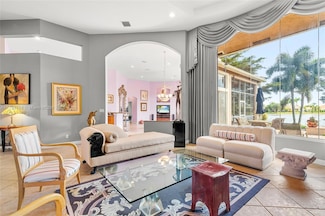 8100 Muirhead Cir, Boynton Beach, FL 33472