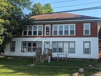 21 Spring St, Battle Creek, MI 49037