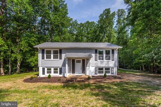 664 Holly Corner Rd, Fredericksburg, VA 22406