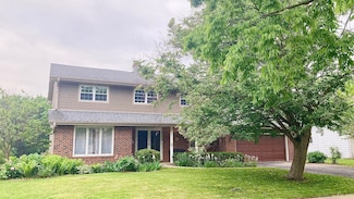 3257 Drew St, Downers Grove, IL 60515