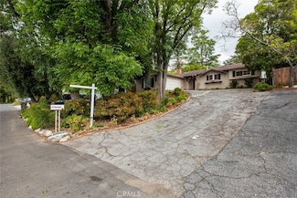 4526 La Granada Way, La Canada Flintridge, CA 91011