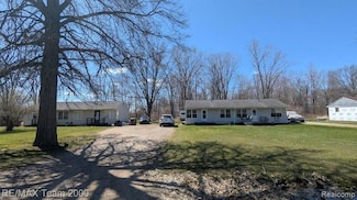 20150 Sherwood Rd, Belleville, MI 48111