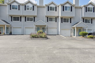 310 Boston Post Rd Unit 165, Waterford, CT 06385