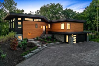 150 Roundtop Rd, Germantown, NY 12526