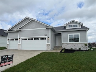 627 Dolce Ct, West Des Moines, IA 50266