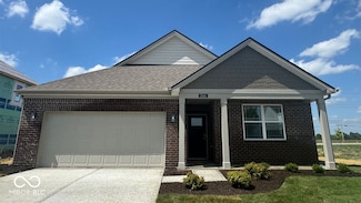 1266 Foxtail Ln, Whiteland, IN 46184
