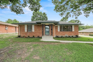 1508 Ross Ave, Carrollton, TX 75006