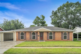 2920 Surfwood Dr, Gretna, LA 70056