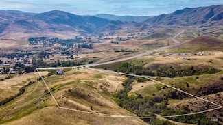 442 Old Highway 55, Horseshoe Bend, ID 83629