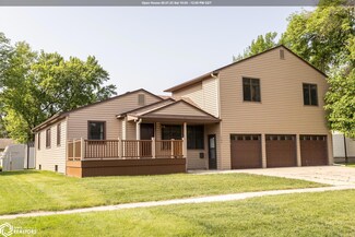 785 W 5th St, Garner, IA 50438