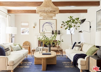 2401 N Vermont Ave, Los Angeles, CA 90027
