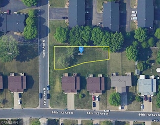 8398 Yates Ave, Brooklyn Park, MN 55443