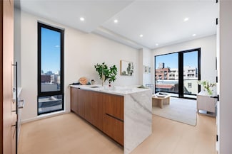 3116 21st St Unit PH2F, Long Island City, NY 11106