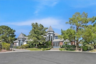 3111 Coachlight Cir, Las Vegas, NV 89117