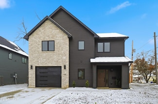 138 E 2nd St, van Wert, OH 45891