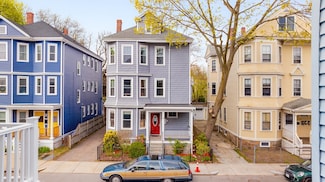20 Rosemary St Unit 3, Jamaica Plain, MA 02130