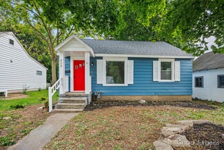 312 Coldbrook St NE, Grand Rapids, MI 49503