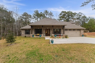 112 Greenleaf Dr, Hattiesburg, MS 39402