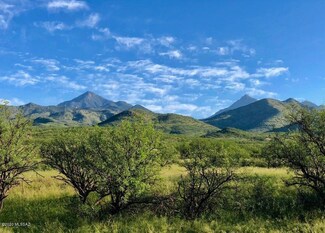 80 Bond Canyon Rd Unit 62, Tubac, AZ 85646
