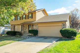 8006 Prairie Ave, Urbandale, IA 50322