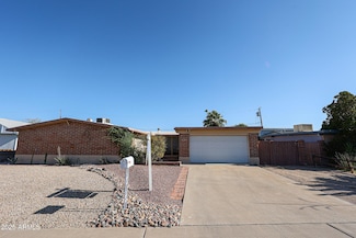 2933 W Del Mar Ln, Phoenix, AZ 85053