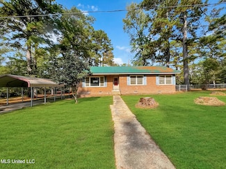 306 Palmer St, Brookhaven, MS 39601