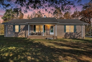 192 Woodland Hills Ln, Lewisburg, KY 42256