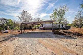 277 Oaks Crossing Rd, Mineral Wells, TX 76067