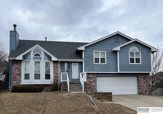 6706 N 105th Ave, Omaha, NE 68122