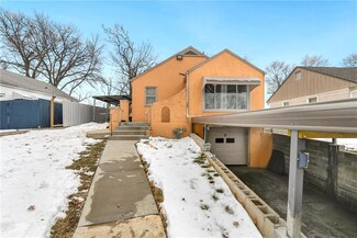 3607 E 46th St, Kansas City, MO 64130