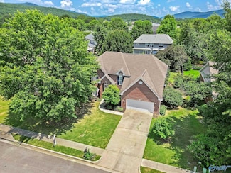 5005 Creekstone Dr SE, Owens Cross Roads, AL 35763
