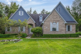 11313 Troon Dr, Stanwood, MI 49346