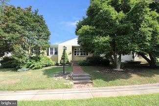 601 Helena Ave, Cherry Hill, NJ 08002