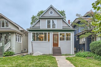 817 S Cuyler Ave, Oak Park, IL 60304