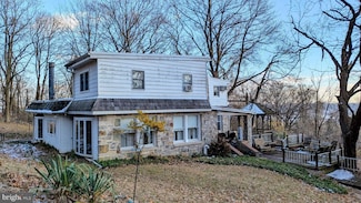 1987 Ridgewood Rd, York, PA 17406