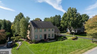 6 Bennington Cir, Lititz, PA 17543