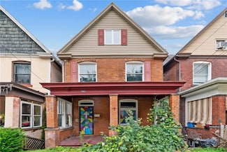 592 E 7th Ave, Tarentum, PA 15084